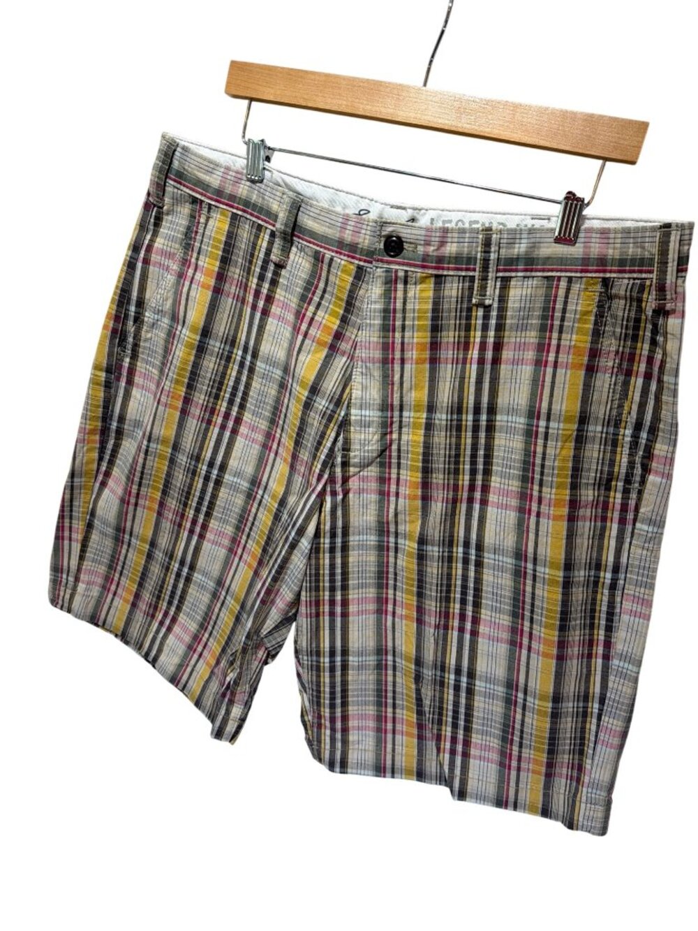 Eddie Bauer NWT Brown Plaid Legend Wash Chino Board Shorts Size 36